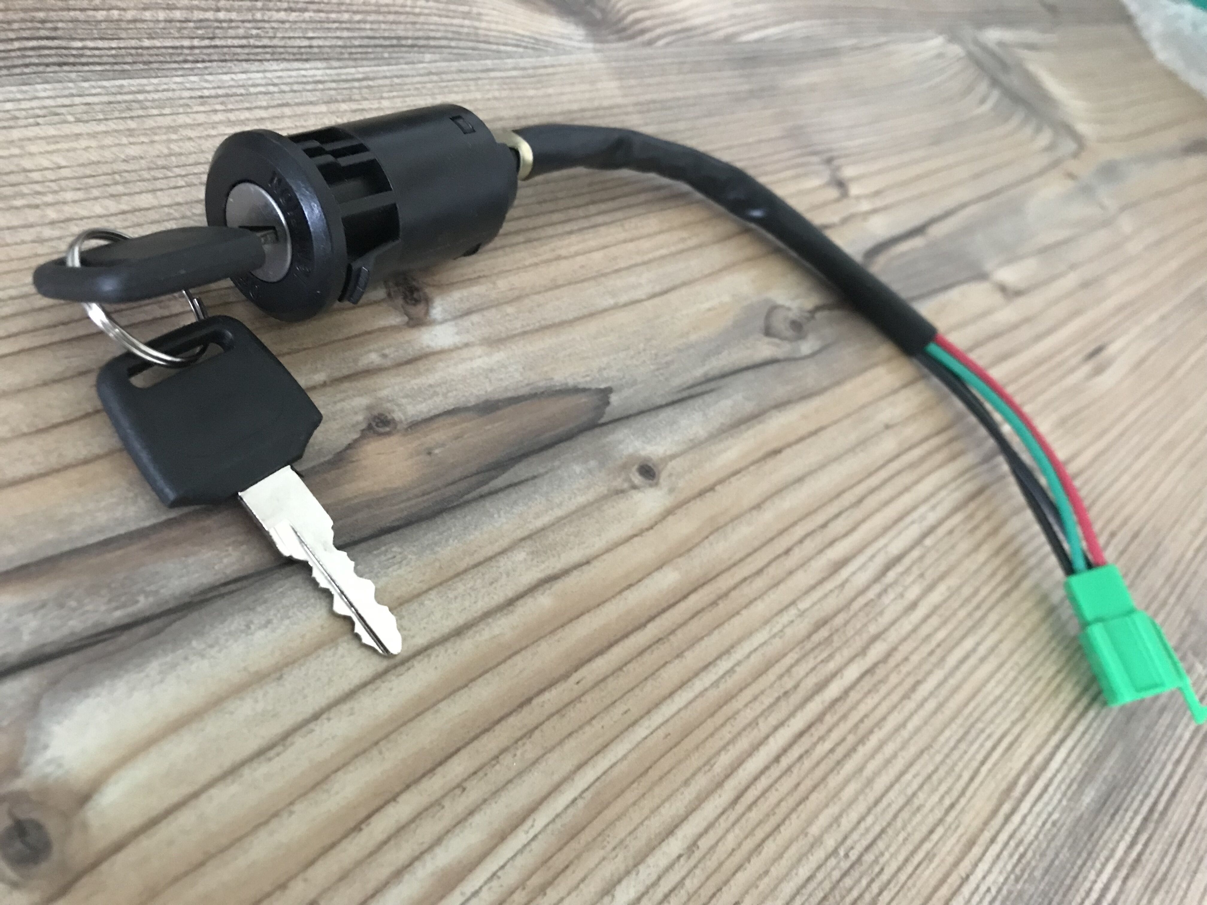 Zündschloss für Quad ATV 48V mit 1300W